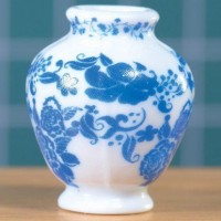Delft Style Ceramic Vase1072