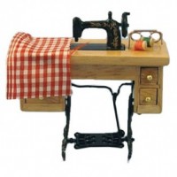 Sewing Machine   D1068