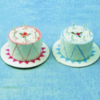 D1069 pk2 Birthday Cakes